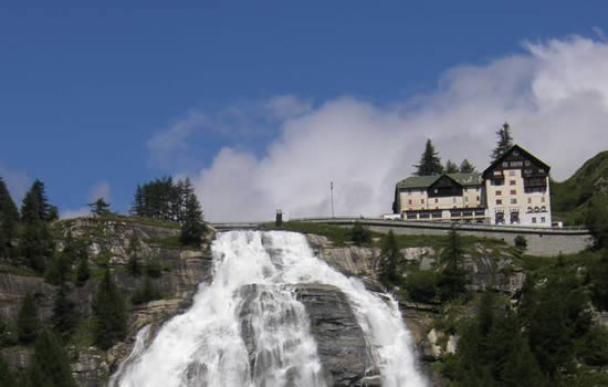 pizzo del frate cascata del toce